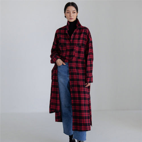 Damen Langer kariierter Hemdmantel mit Taillenband und Seitenschlitzen Shop Nory