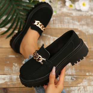 Damen Chunky Loafers mit modischen Kettenakzenten und rutschfester Sohle