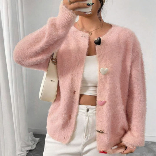 Damen Kuscheliger Flausch-Cardigan mit bunten Herzknöpfen und kastiger Silhouette Shop Nory