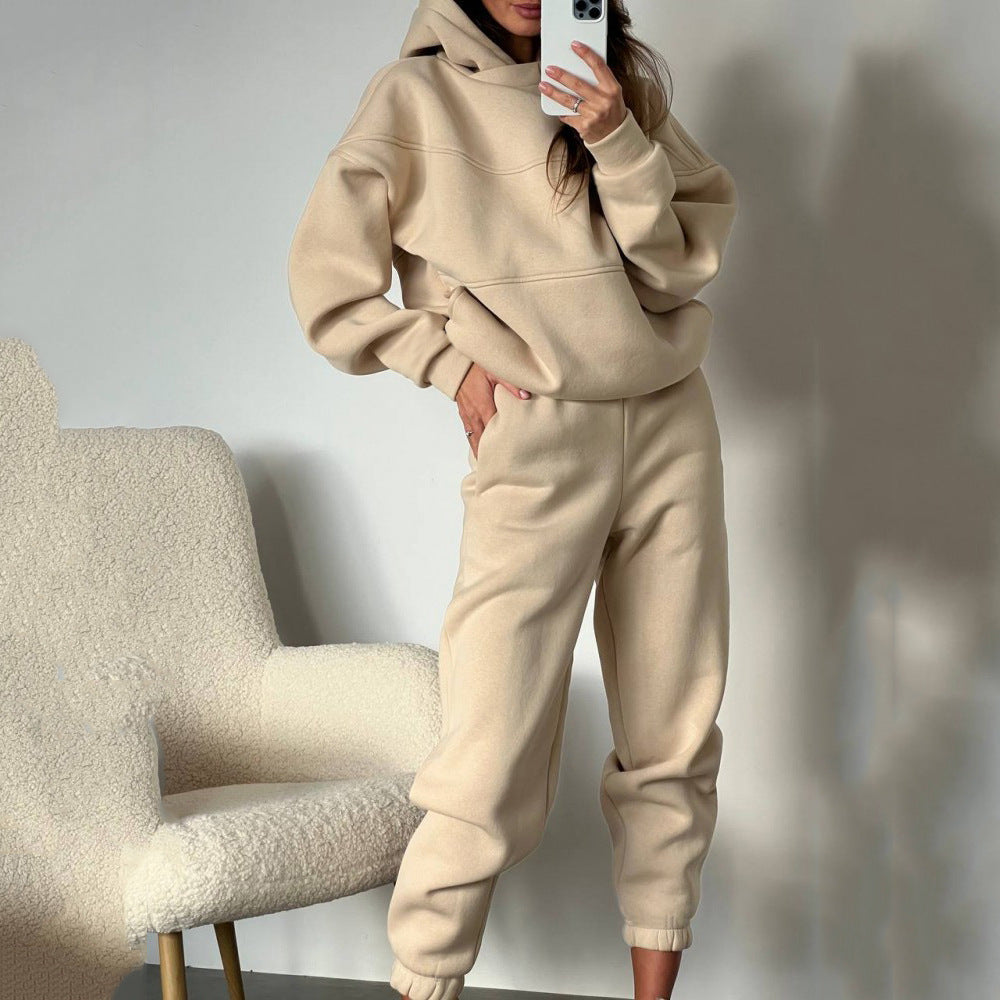 Damen Oversized Loungewear-Set aus schwerem French-Terry mit strukturierter Kapuze und Relax-Jogginghose Shop Nory