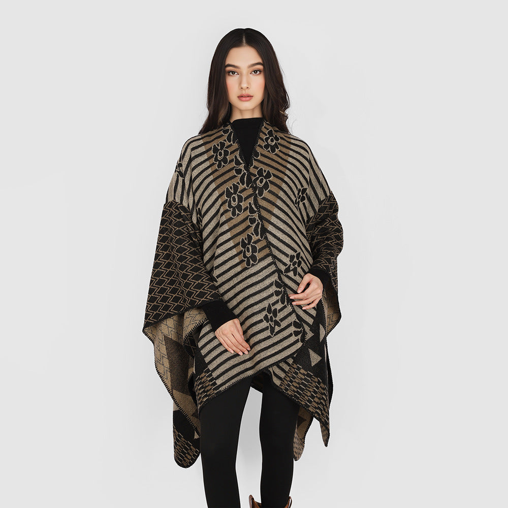 Damen Oversize Jacquard‑Ruana im Ethno‑Patchwork‑Design Shop Nory