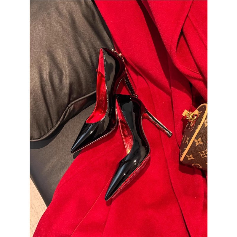 Damen Elegante Lack-Pumps mit spitzer Spitze, Stiletto-Absatz und dekorativem Fersenriemen Shop Nory
