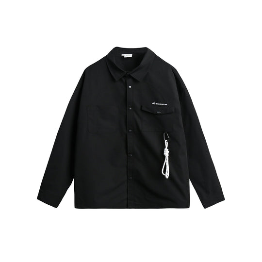 Unisex Overshirtjacke im Utility‑Stil mit Druckknopfleiste und Karabinerdetail Shop Nory