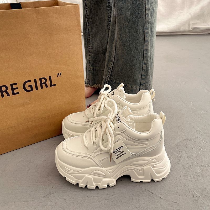 Damen Chunky Sneakers mit trendigem Design und dämpfender Sohle