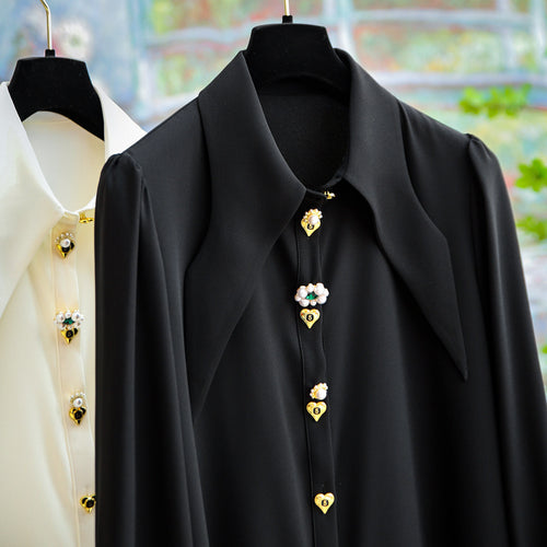 Damen Elegante und raffinierte Bluse mit Schmuckknöpfen Shop Nory