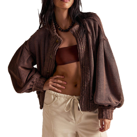 Damen Modische Strickjacke mit Knopfdetails