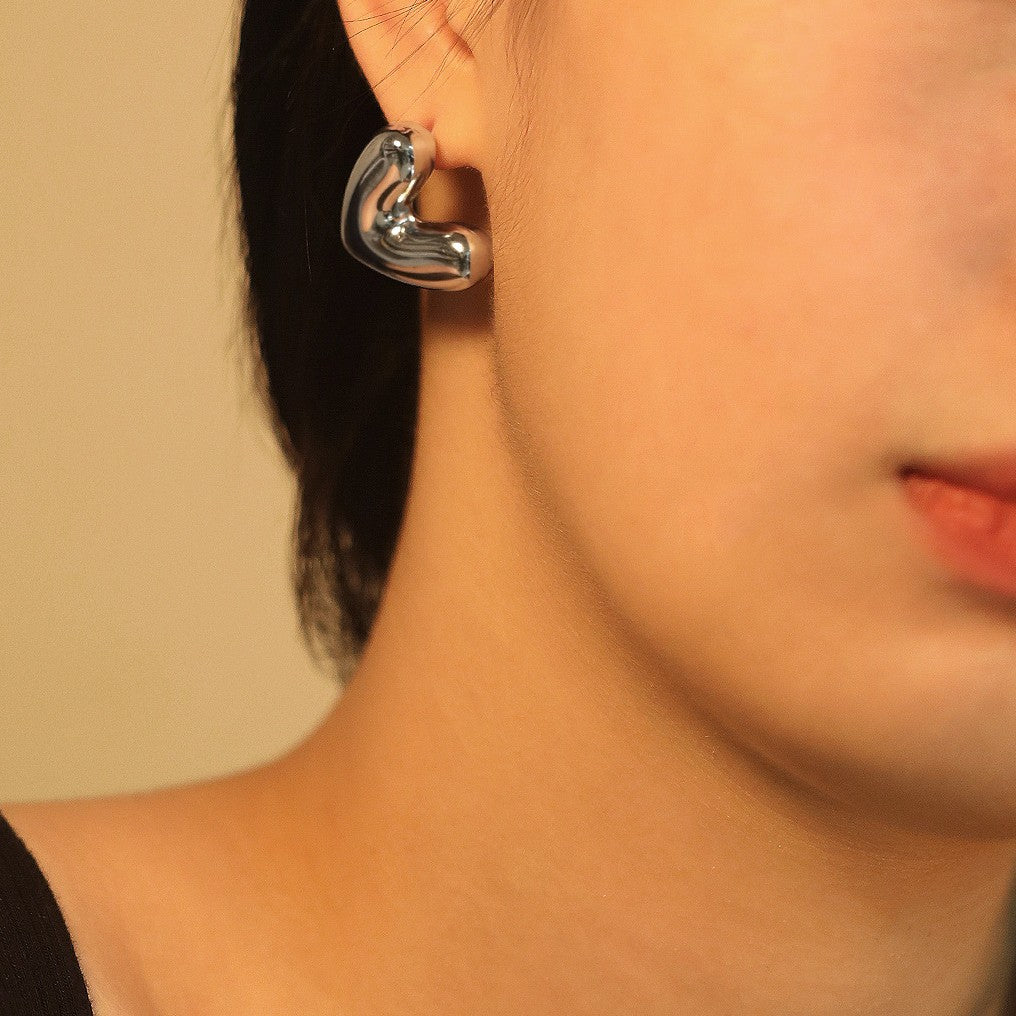 Damen Ohrstecker im stilvollen Herzdesign aus hochwertigem Edelstahl Shop Nory