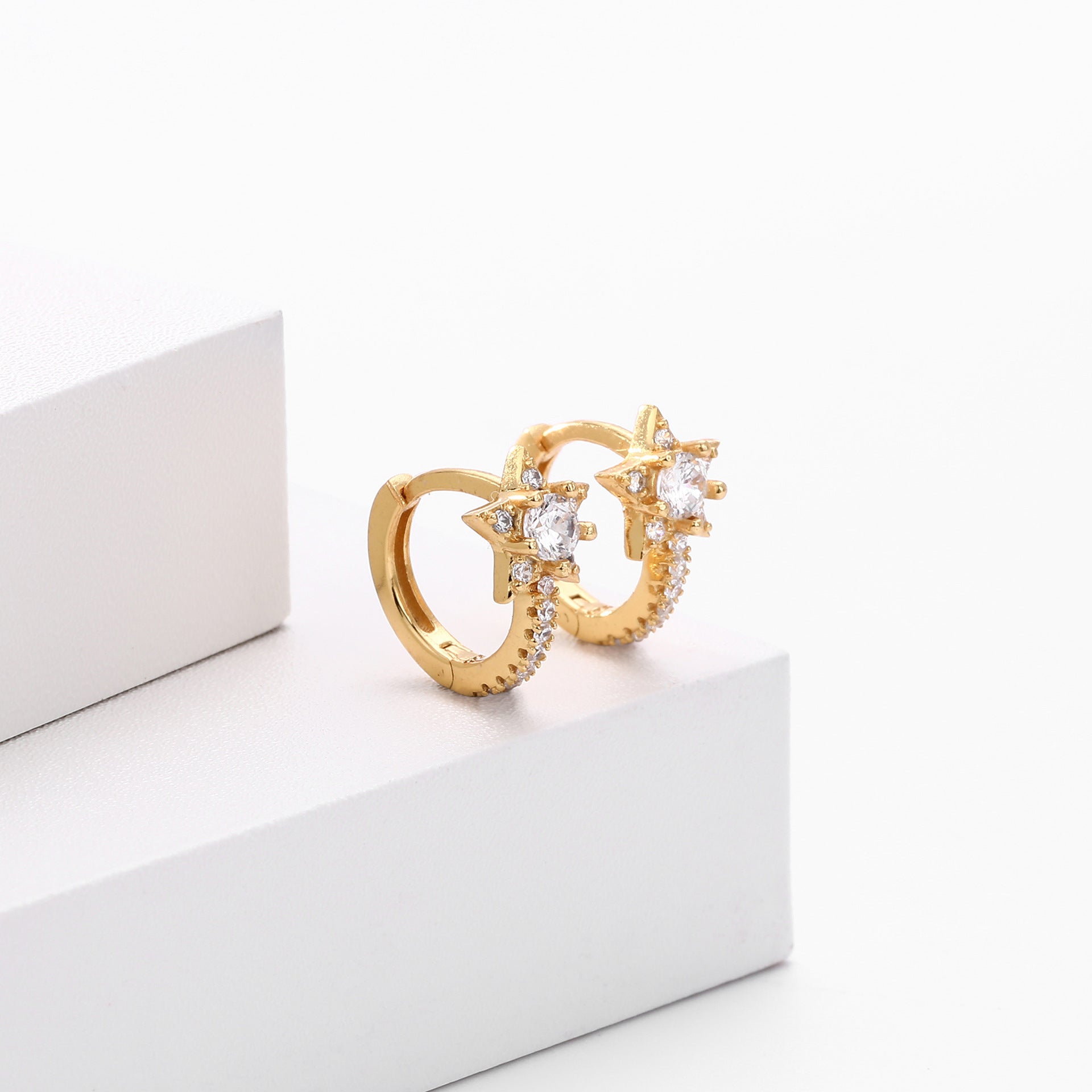 Damen Ohrhänger mit funkelndem Sternenmotiv aus 925 Sterling Silber Shop Nory