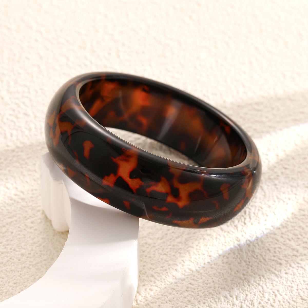 Damen Armreifen aus kunstvollem, hochwertigem Material Shop Nory