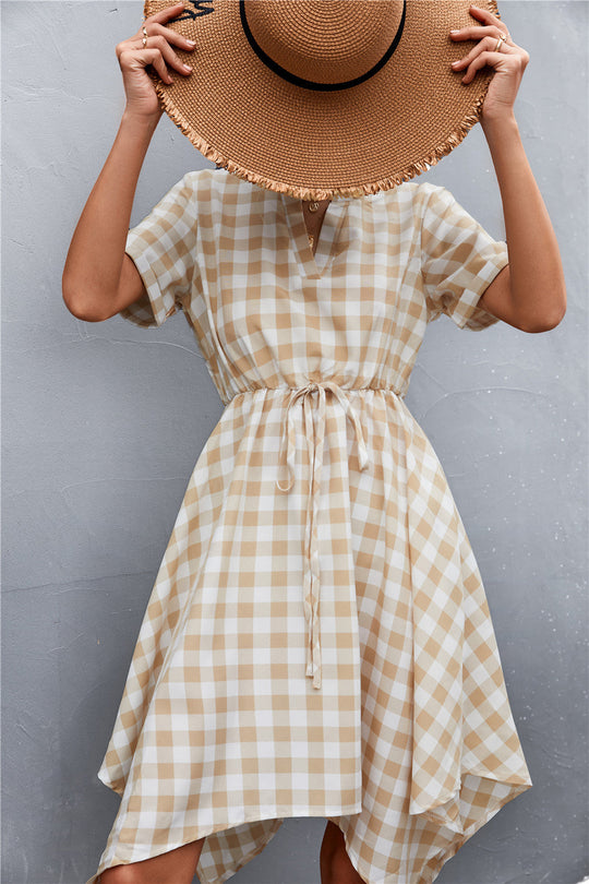 Damen Midikleid mit modernen Karomuster Shopnory