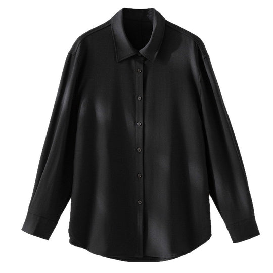 Damen Oversize-Satinbluse im Hemdcut mit klassischem Kragen und abgerundetem Saum Shop Nory
