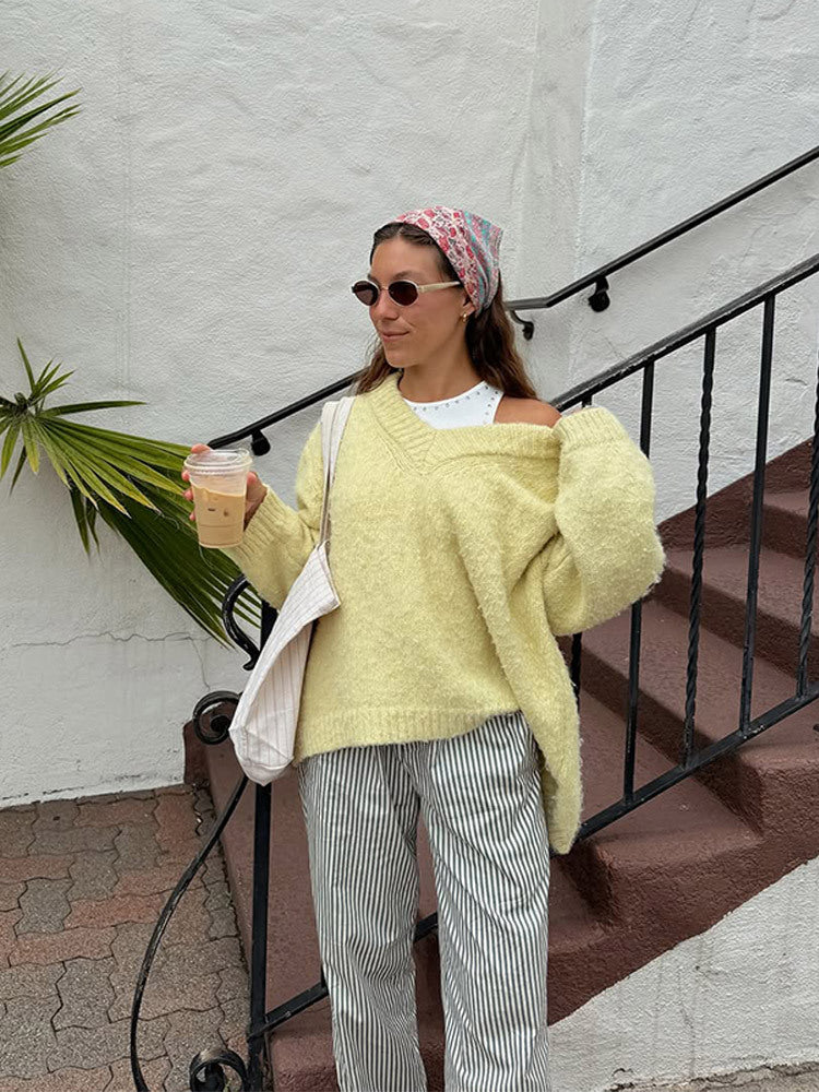Damen Oversize-Flauschpullover mit tiefem V-Ausschnitt und voluminösen Ärmeln Shop Nory