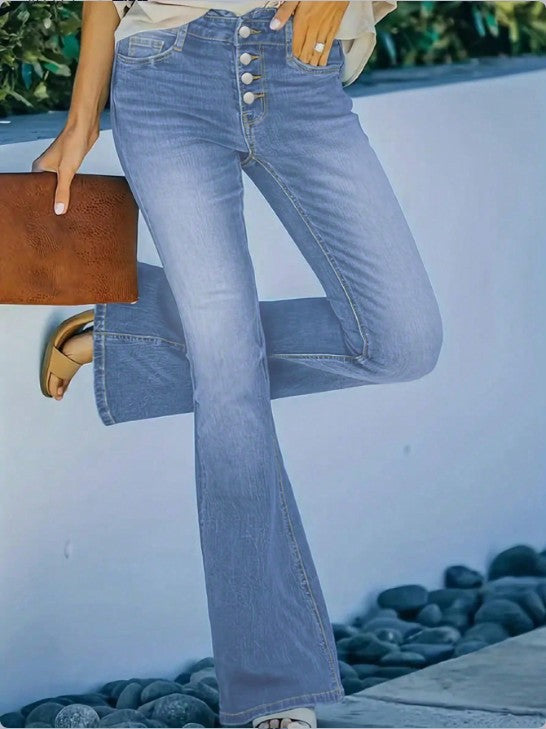 Damen taillenhohe Schlagjeans mit dekorativer Knopfleiste und sculptendem Sitz Shop Nory