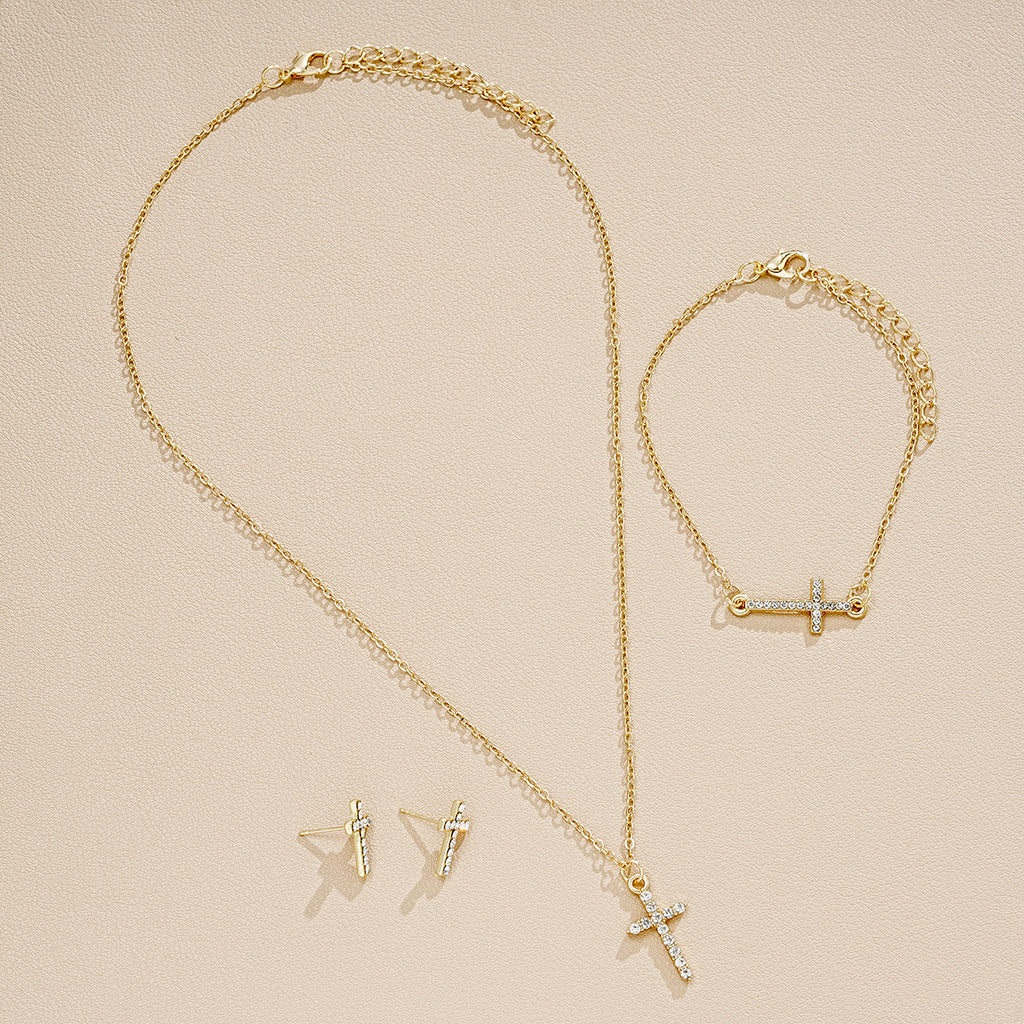 Damen Schmuckset mit funkelnden Kreuzanhängern Shop Nory