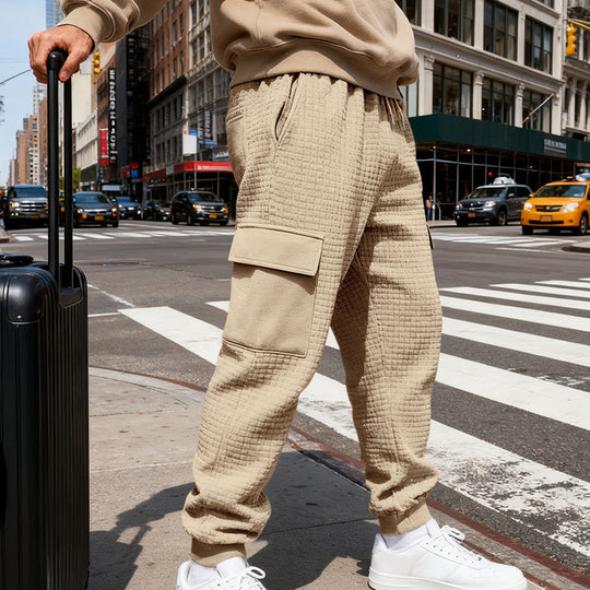 Herren Cargo-Jogginghose mit markanter Waffelstruktur, elastischem Bund und großen Klappentaschen Shop Nory