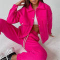 Damen sportliches Freizeit-Set mit trendiger Jacke und bequemen Jogginghosen