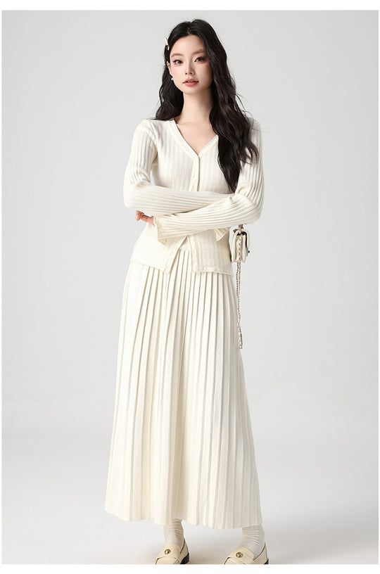 Damen Feines Strick-Set mit V-Ausschnitt Cardigan und plissiertem Maxirock Shop Nory