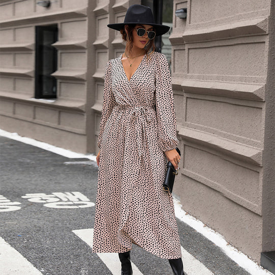 Damen Wickel-Maxikleid mit V-Ausschnitt, Bindegürtel und hohem Seitenschlitz Shop Nory