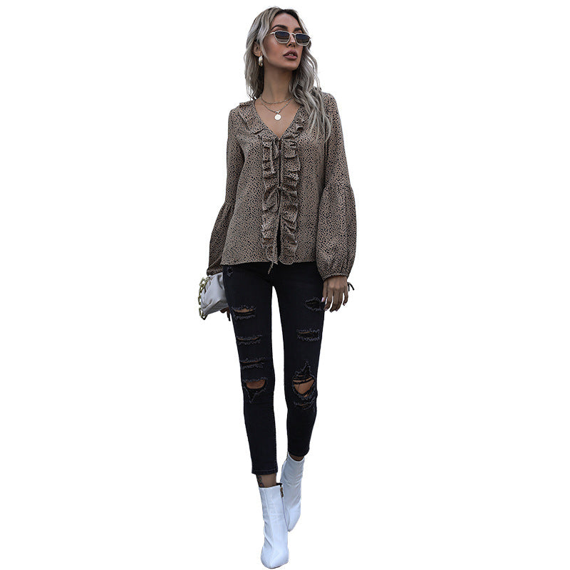 Damen V‑Ausschnitt Rüschenbluse mit BindShop Noryand, Volantfront und Ballonärmeln Shop Nory