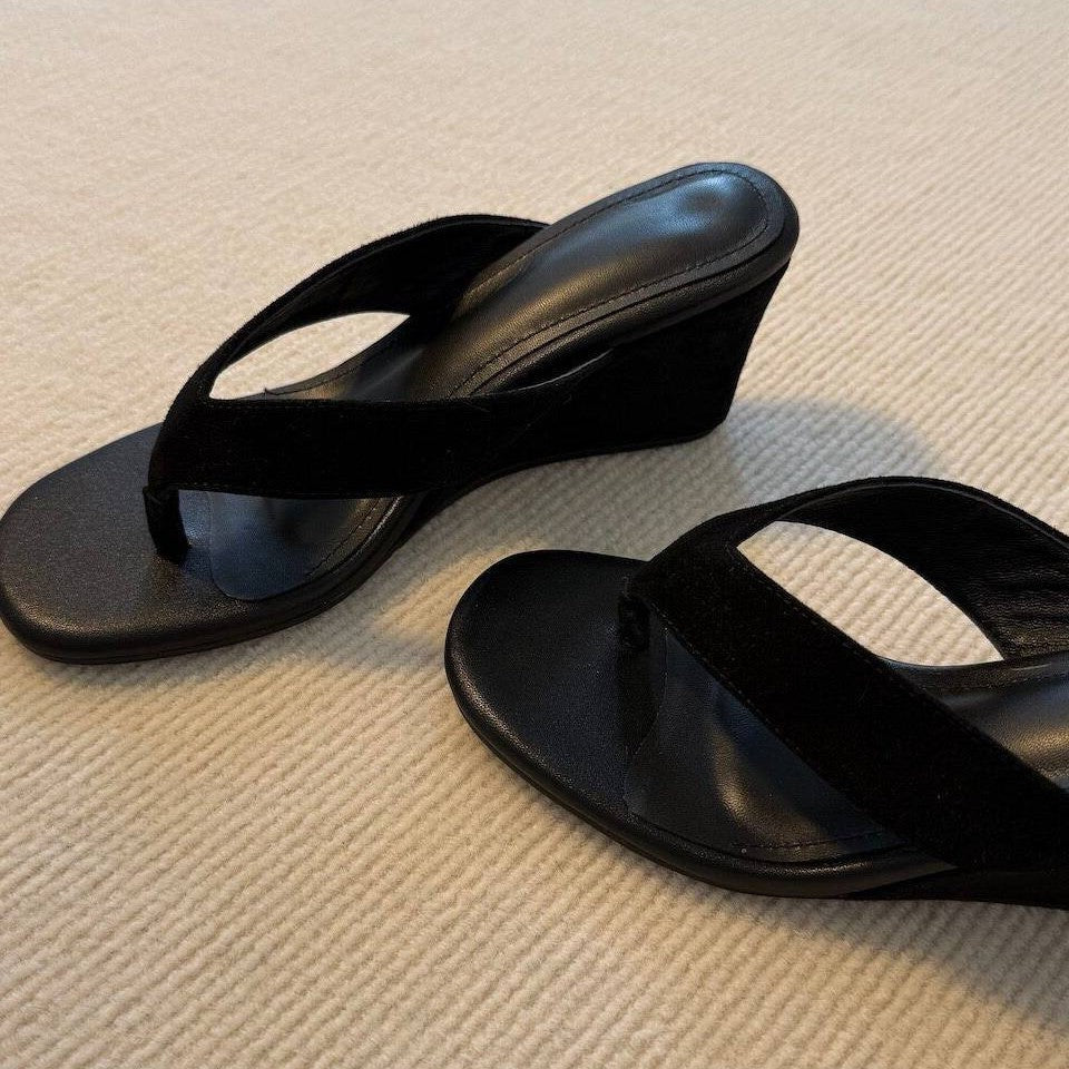 Damen Wedgesandalen mit komfortablem Fußbett und modischem Design