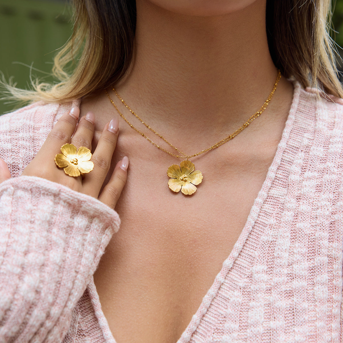 Damen Halskette im floralen Design mit erweiterbarem Edelstahlanhänger Shop Nory