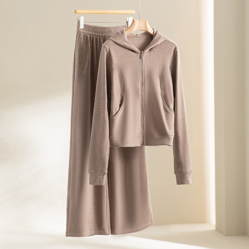 Damen Cropped Kapuzenjacke mit Reißverschluss und konturierten Eingrifftaschen Shop Nory