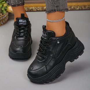 Damen Chunky‑Plateau‑Sneaker mit skulpturierter Profilsohle und gepolstertem Schaft Shop Nory