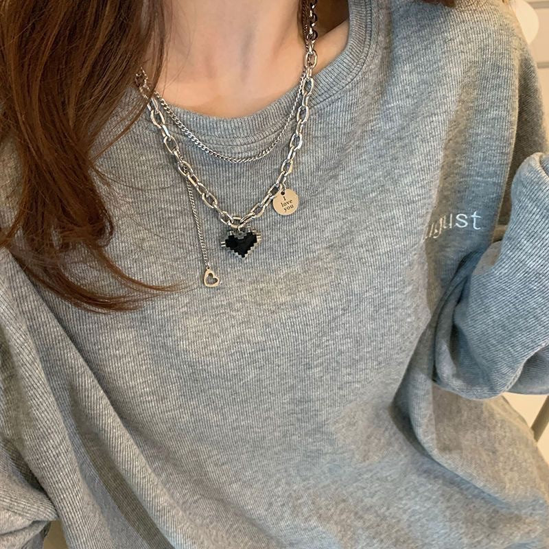 Damen Halskette mit modernem Herz- und Anhängerdesign Shop Nory