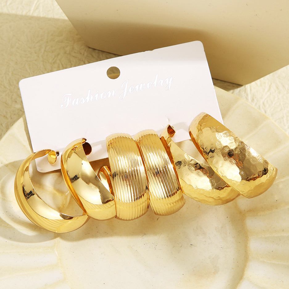 Damen Ohrringe Set mit modernem und einzigartigem Design Shop Nory