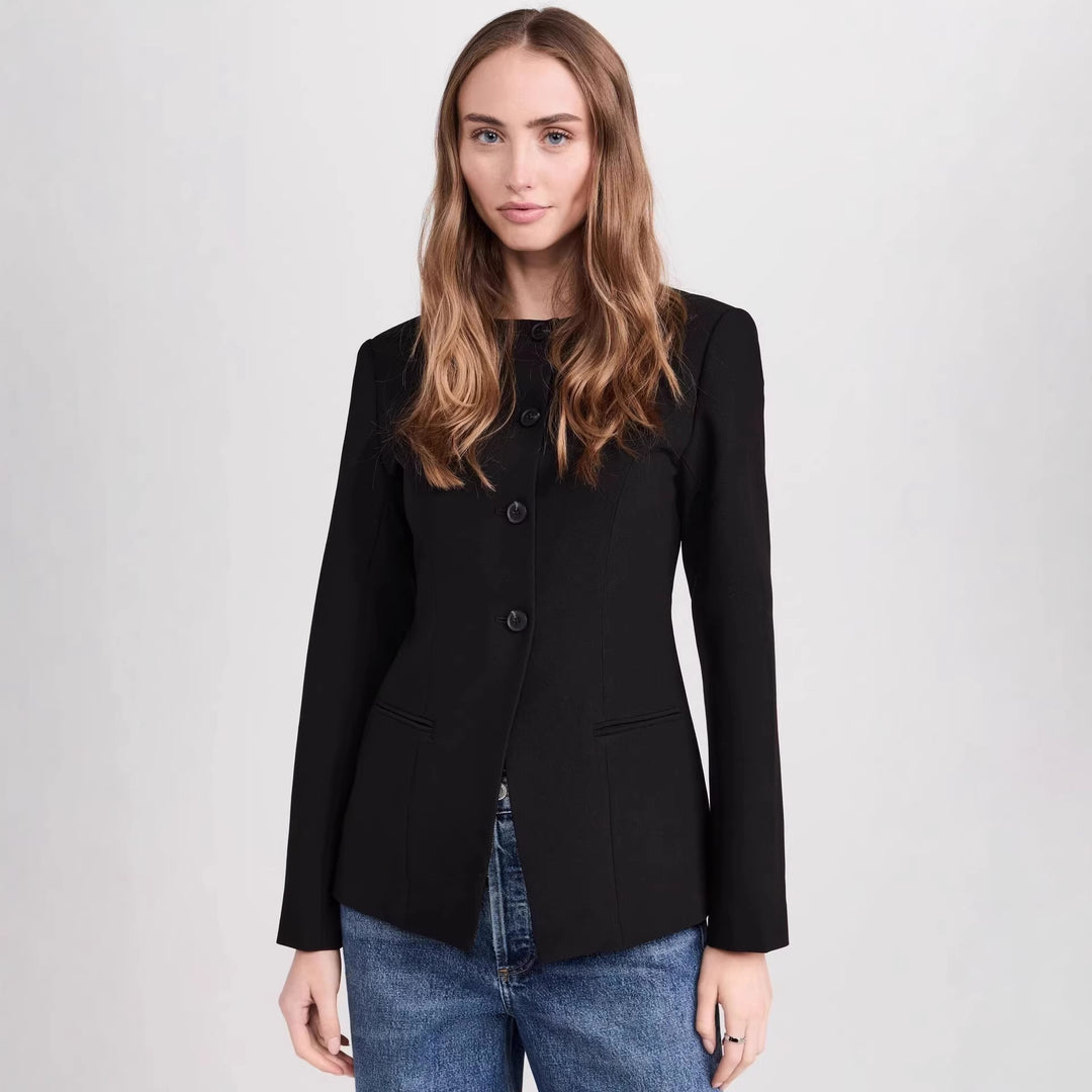 Damen Taillierter Kurzblazer mit Rundhalsausschnitt und mittiger Knopfleiste Shop Nory