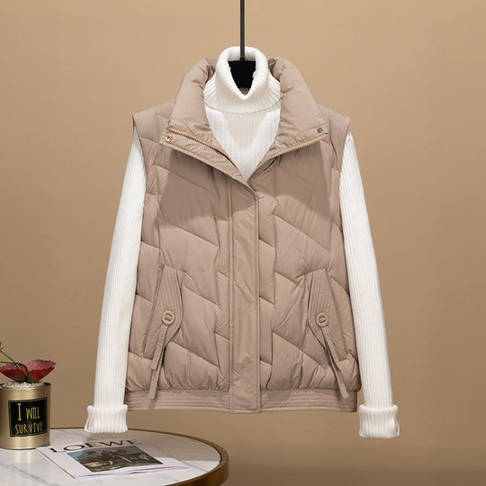 Damen nan ärmellose Thermo-Steppweste mit ergonomischer Karree-Steppung, hohem Stehkragen und dekorativen Pattentaschen Shop Nory