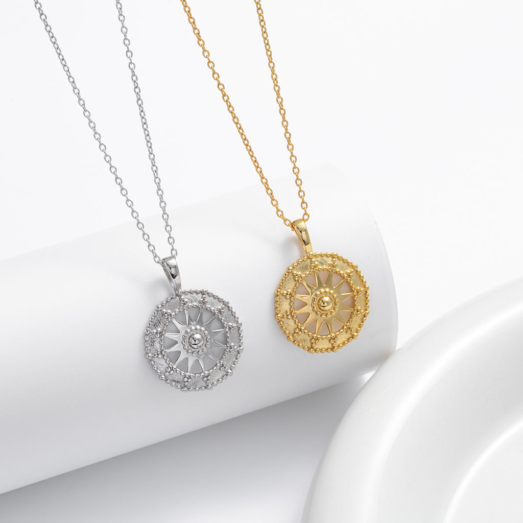 Damen Halskette mit kunstvoll gestaltetem Sonnendesign Shop Nory