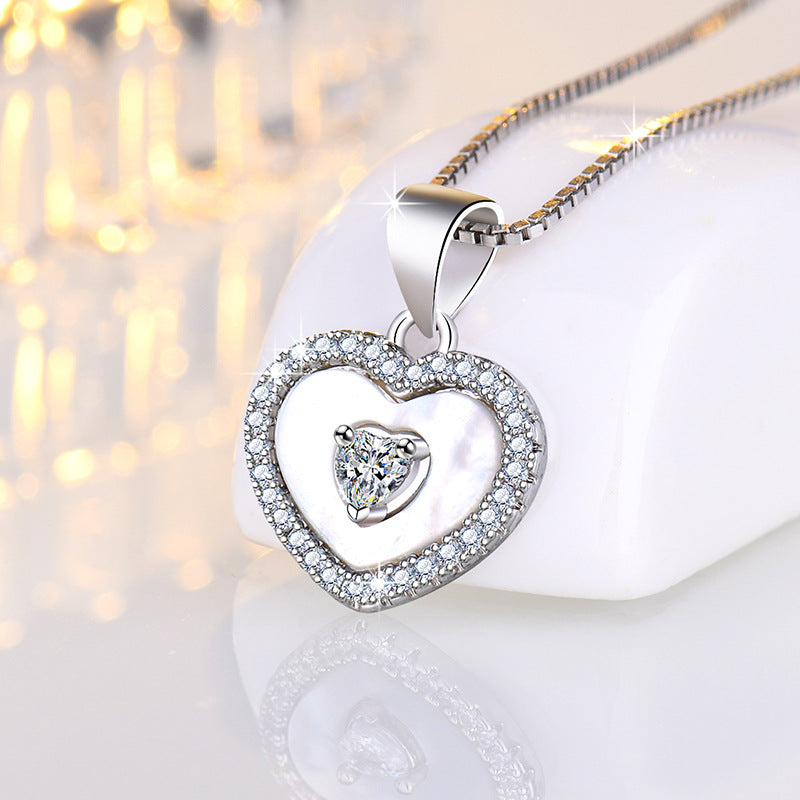 Damen Herzanhänger-Halskette aus hochwertigem Edelstahl mit Zirkonia-Besatz Shop Nory