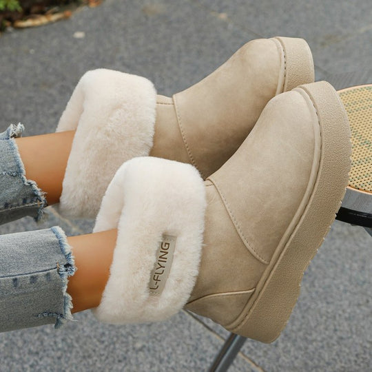 Damen Warme Kurzstiefel mit kuscheligem Fellaufschlag und leichter Plateau-Sohle Shop Nory