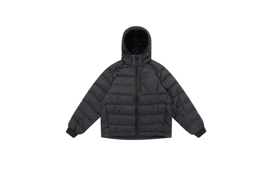 Herren Leicht wattierte Kapuzenjacke im Boxy‑Schnitt mit technischen Einsätzen Shop Nory