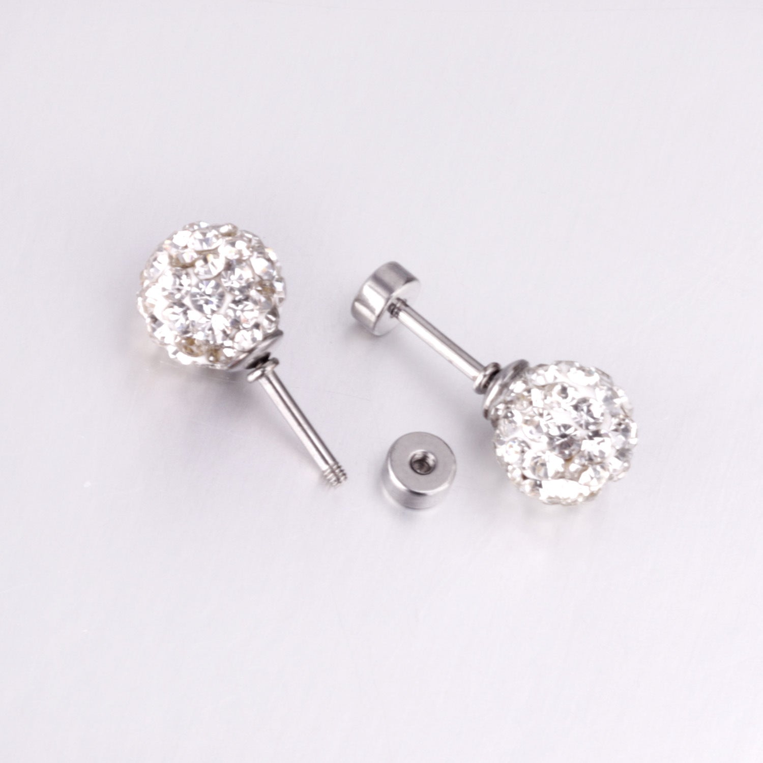 Damen Ohrstecker mit bunten Kristallen und goldplattierten Elementen Shop Nory