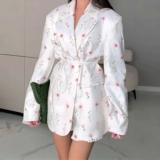 Damen Wickelblazer mit Taillengürtel und überbreiter Schulterpartie Shop Nory