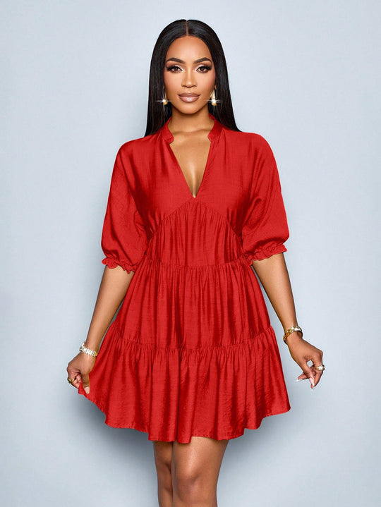 Damen Stufiges Mini‑Kleid mit V‑Ausschnitt und gerafften Dreiviertelärmeln Shop Nory