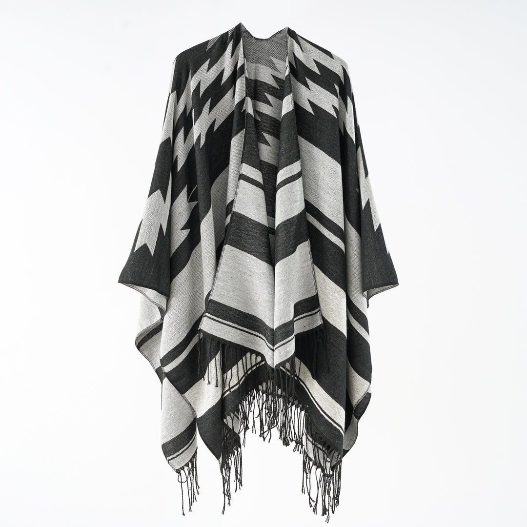 Damen Langer Reversfreier Webponcho im Umhangstil mit dezentem Zackenmuster und Fransensaum Shop Nory