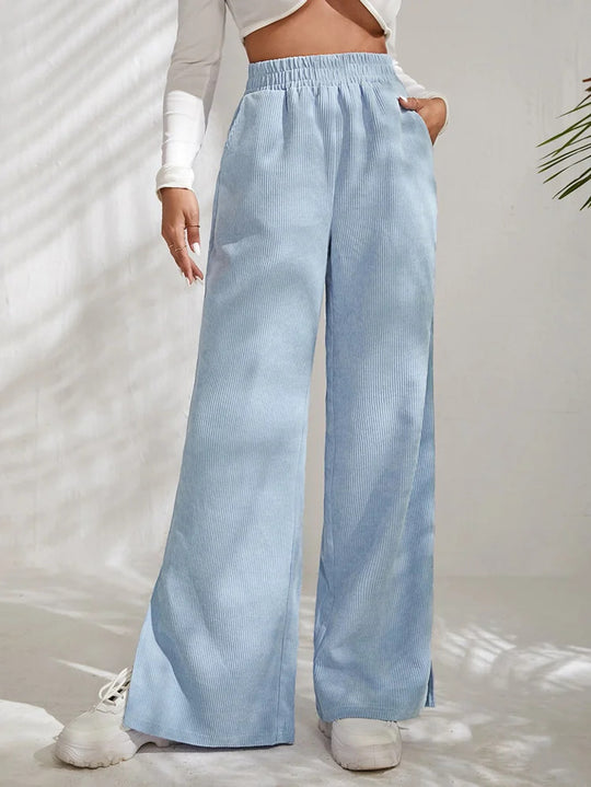 Damen Weite High‑Waist Cordoptik-Loungehose mit elastischem Bund und Seitenschlitzen Shop Nory