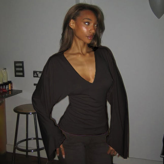 Damen nan tailliertes Langarm-Cropped-Shirt mit V‑Ausschnitt, überschnittener Schulter und soften Jersey-Qualität Shop Nory