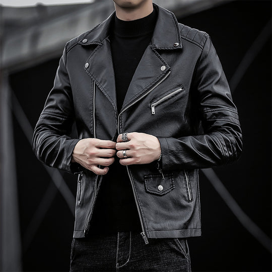 Herren schmal geschnittene Kunstleder-Motojacke mit gesteppter Schulter- und Ärmeldetail Shop Nory