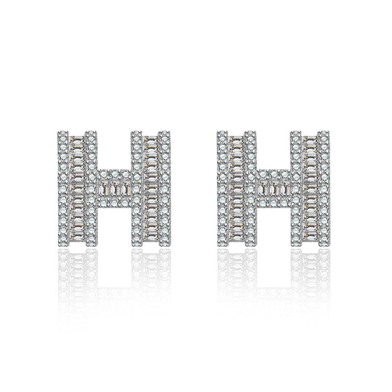 Damen Ohrringe im modernen geometrischen Design mit funkelnden Zirkonia Shop Nory