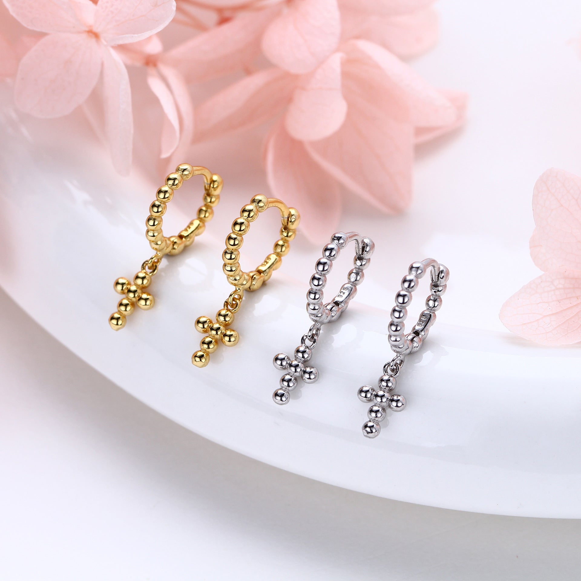 Damen Creolen Ohrringe mit Kreuzdesign aus 925 Sterling Silber Shop Nory