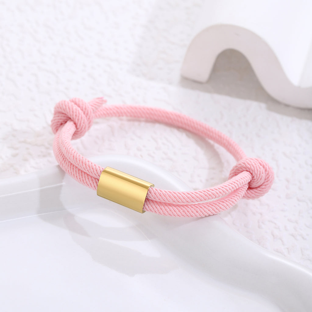 Damen geflochtenes Armband mit goldfarbener Akzentverschlusseinheit Shop Nory