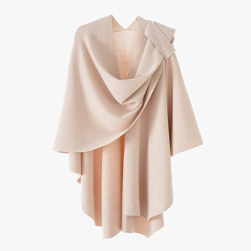 Damen Kapuzenponcho aus Feinstrick mit asymmetrischem Saum Shop Nory