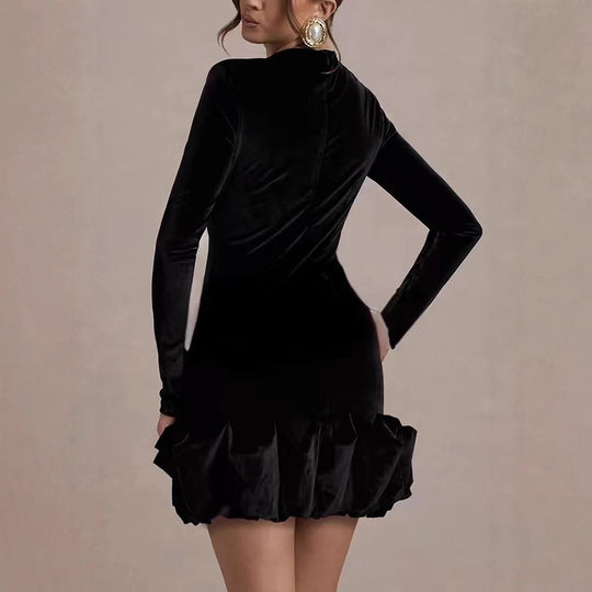 Damen Figurbetontes Cocktail-Minikleid aus Samt mit Volantkante und Langarm Shop Nory