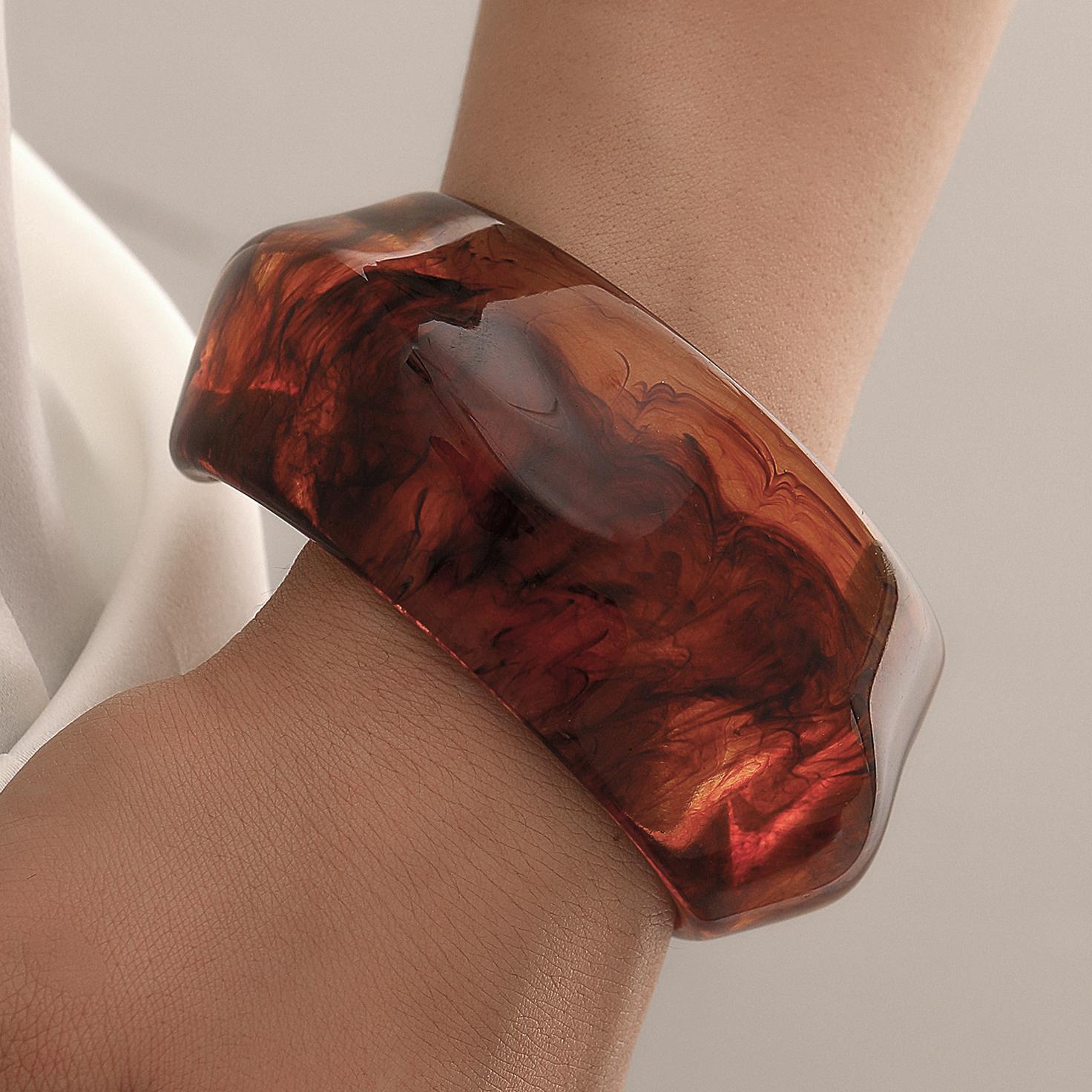 Damen trendiger Armreif aus einzigartigem, handgearbeitetem Acryl Shop Nory
