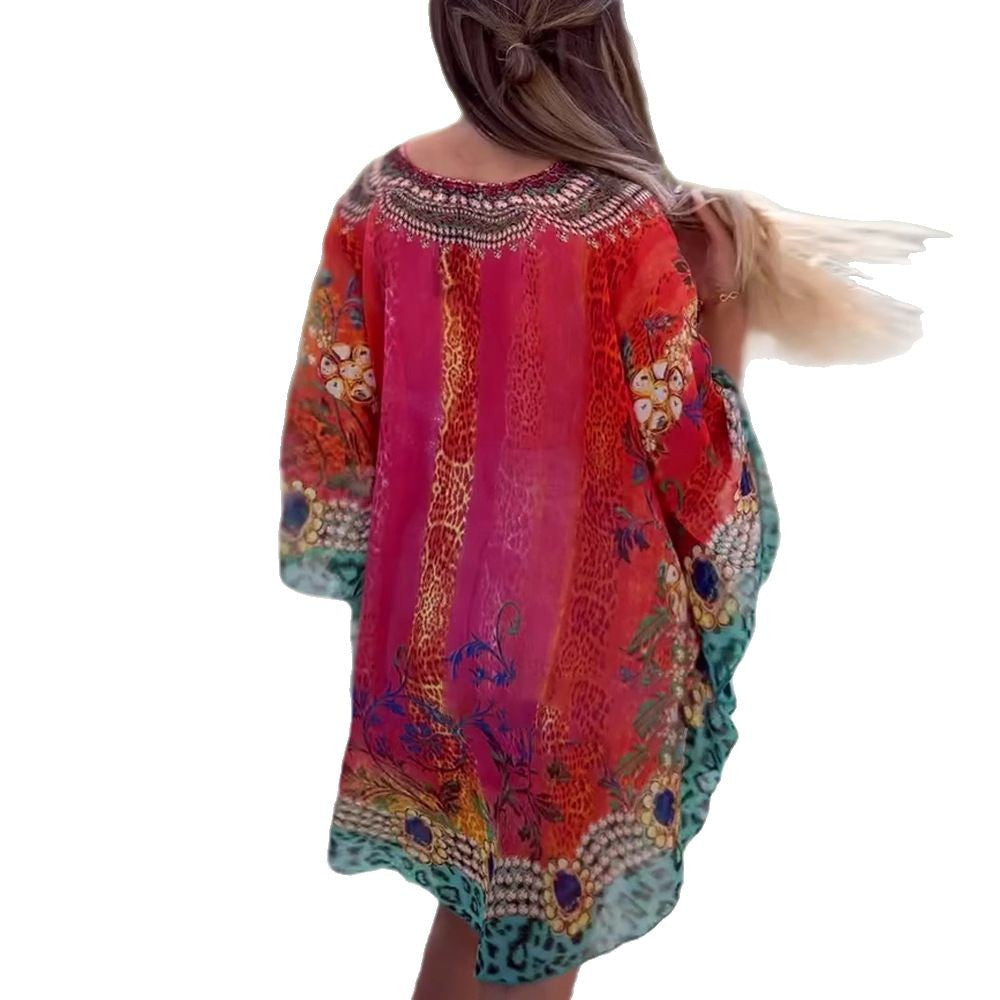 Damen nan kurzes Tunika-Kaftan mit verziertem V-Ausschnitt und floral-animalischer Bordüre