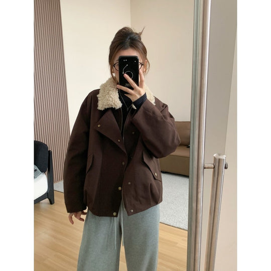 Damen Kurze Oversize-Bomberjacke mit Teddykragen und Druckknopfdetails Shop Nory